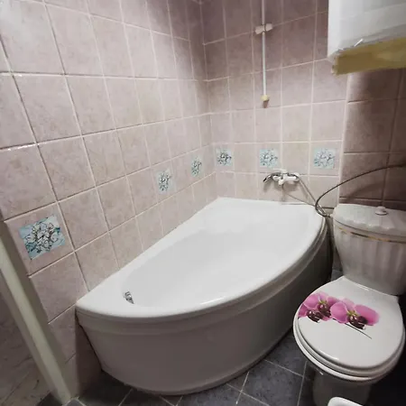 Apartman мезонет в гръцката махала *