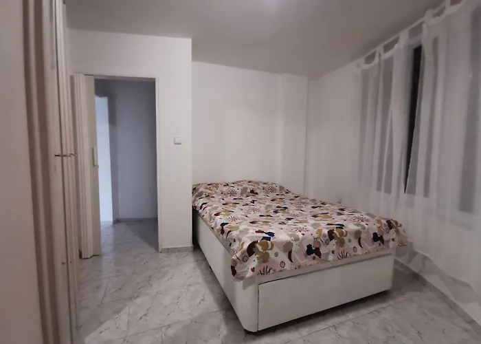 мезонет в гръцката махала فارنا